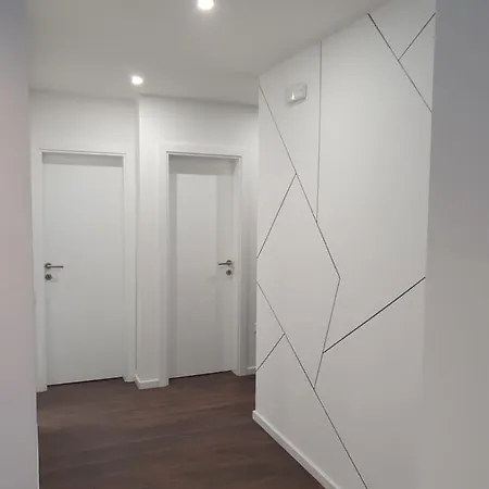 Apartman Love * Grude